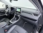 Toyota RAV4 2.5I 218PK Hybrid Automaat Leder Apple Carplay Android Auto Navi Dual Ecc JBL®-Audio Adap.Cruise Camera Business Plus Keyless Elek.Achterklep Stoelverwarming Elek.Stoel Lane Assist Wifi Led Lmv 18" Regensensor DAB 1e Eigenaar Origineel Nederlandse Auto