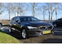 Volvo V60 B4 211PK Automaat Momentum Business | Trekhaak | ACC | Camera | Stoelverwarming| Leder