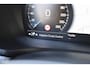 Volvo V60 B4 211PK Automaat Momentum Business | Trekhaak | ACC | Camera | Stoelverwarming| Leder