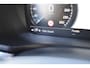 Volvo V60 B4 211PK Automaat Momentum Business | Trekhaak | ACC | Camera | Stoelverwarming| Leder