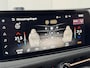 Nissan Ariya Evolve 91 kWh / Warmtepomp / Stuur- & Stoelverwarming / Voorruitverwarming / Geventileerde Voorstoelen / Binnenspiegel Camera / Schuif & Kanteldak / Head-Up Display / Bose Premium Audio / Adaptieve Cruise Control / Apple Carplay & Android Auto /