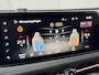Nissan Ariya Evolve 91 kWh / Warmtepomp / Stuur- & Stoelverwarming / Voorruitverwarming / Geventileerde Voorstoelen / Binnenspiegel Camera / Schuif & Kanteldak / Head-Up Display / Bose Premium Audio / Adaptieve Cruise Control / Apple Carplay & Android Auto /