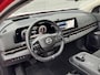 Nissan Ariya Evolve 91 kWh / Warmtepomp / Stuur- & Stoelverwarming / Voorruitverwarming / Geventileerde Voorstoelen / Binnenspiegel Camera / Schuif & Kanteldak / Head-Up Display / Bose Premium Audio / Adaptieve Cruise Control / Apple Carplay & Android Auto /