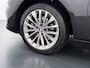 BMW 2-Serie Gran Tourer 216i-T 7-Pers. Leer Trekhaak Navi-Plus Ecc Head-Up Display Camera Navi Ecc Pdc Cruise Control Luxury Line Business Edition Plus Stoelverwarming Elek.Achterklep Privacy Glas Led Lmv 17" Origineel Nederlandse Auto met plaats voor 7 personen! € 45.000,- nieuw