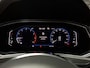 Volkswagen T-Roc 1.5 TSI Sport Business R Schuif / kantel dak, Navigatie, Stoel verwarming.