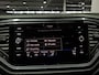 Volkswagen T-Roc 1.5 TSI Sport Business R Schuif / kantel dak, Navigatie, Stoel verwarming.
