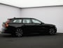 Volvo V90 T8 455PK Plug-in hybrid AWD Ultra Dark / Trekhaak / Head up displ. / Pan. dak / Harman Kardon / 360 camera / Stoel+stuur+achterbankverwarming
