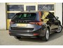 Skoda Octavia Combi 1.0 TSI Business Edition BJ2021 Lmv 16" | Led | Pdc | Navi | Dynamische knipperlichten | Elek. achterklep | App-Connect | Dashboard verlichting | Virtual cockpit | Climate control | Cruise control | Extra getint glas
