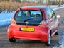 Toyota Aygo 1.0-12V Aspiration Red Navigator /Super leuke auto en Top onderhouden!/