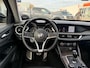 Alfa Romeo Stelvio 2.0 T AWD 280PK | Pano | Memory
