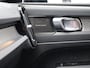 Volvo XC40 Recharge P8 AWD R-Design / Pan. dak / 360 camera / Elektr. bed stoelen / Leder / Stoel+stuurwielverwarming
