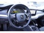 Skoda Octavia Combi 1.0 TSI Business Edition BJ2021 Lmv 16" | Led | Pdc | Navi | Dynamische knipperlichten | Elek. achterklep | App-Connect | Dashboard verlichting | Virtual cockpit | Climate control | Cruise control | Extra getint glas
