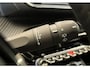 Peugeot 208 Style | Dashboard en deurpanelen in kunststof met carboneffect | Ecoled koplampen | Elektrisch verstelbare en verwarmbare buitenspiegels