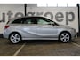 Mercedes-Benz B-klasse 180 Prestige | Incl. 12 maanden garantie | 100% dealer onderhouden | Stoelverwarming | Uitklapbare trekhaak | Climate control | Parkeersensoren | Navigatie | Bluetooth |