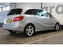 Mercedes-Benz B-klasse 180 Prestige | Incl. 12 maanden garantie | 100% dealer onderhouden | Stoelverwarming | Uitklapbare trekhaak | Climate control | Parkeersensoren | Navigatie | Bluetooth |