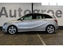 Mercedes-Benz B-klasse 180 Prestige | Incl. 12 maanden garantie | 100% dealer onderhouden | Stoelverwarming | Uitklapbare trekhaak | Climate control | Parkeersensoren | Navigatie | Bluetooth |