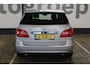 Mercedes-Benz B-klasse 180 Prestige | Incl. 12 maanden garantie | 100% dealer onderhouden | Stoelverwarming | Uitklapbare trekhaak | Climate control | Parkeersensoren | Navigatie | Bluetooth |