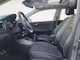 Kia Stonic 1.0 T-GDi MHEV GT-PlusLine | Stoel en stuurverwarming | Schuifdak | Keyless met startknop | Dodehoek detectie | Getinte ramen achter | Parkeersensoren voor en achter |