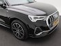 Audi Q3 45 TFSi e 245 Pk Automaat S-Line | Cruise Control | CarPlay | Navigatie | Stoelverwarming | Parkeersensoren | Panoramadak | 19 Inch |
