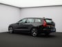 Volvo V60 2.0 B4 Essential Edition / Adaptive Cruise / Climate Pack / BLIS / Pilot Assist / 18" Wielen / Park Assist Achter+Voor /
