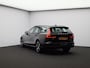 Volvo V60 2.0 B4 Essential Edition / Adaptive Cruise / Climate Pack / BLIS / Pilot Assist / 18" Wielen / Park Assist Achter+Voor /