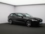 Volvo V60 2.0 B4 Essential Edition / Adaptive Cruise / Climate Pack / BLIS / Pilot Assist / 18" Wielen / Park Assist Achter+Voor /