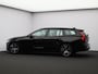 Volvo V60 2.0 B4 Essential Edition / Adaptive Cruise / Climate Pack / BLIS / Pilot Assist / 18" Wielen / Park Assist Achter+Voor /