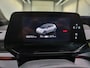 Volkswagen ID.3 First Plus 58 kWh Navigatie Apple Carplay/Android Auto Camera Parkeersensoren Adaptive Cruise Control Full LED Matrix Stoel- en stuurverwarming Lichtmetalen velgen Climate Control