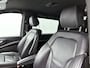 Mercedes-Benz V-klasse V 300d L3 Automaat Dubbel Cabine Avantgarde Edition | Standkachel | Stoelverwarming | Parkeerpakket | LED | Camera | Trekhaak | Regensensor | Navigatie