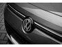 Volkswagen Tayron Life Edition Inclusief €2000,- inruilvoordeel | 'App-Connect' draadloze smartphone integratie | Automatische afstandsregeling (Adaptive Cruise Control) | Buitenspiegels elektrisch instel-, verwarm- en inklapbaar