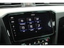 Volkswagen Passat 1.5 TSI 150pk DSG R-Line Business + Camera Matrix Led Virtual Cockpit Navigatie