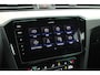 Volkswagen Passat 1.5 TSI 150pk DSG R-Line Business + Camera Matrix Led Virtual Cockpit Navigatie