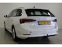 Skoda Octavia Combi 1.0 e-TSI Ambition | TREKHAAK | CLIMA | 16'LMV | CRUISE | NAVIGATIE | PDC-A | CARPLAY | DAB-RAD |