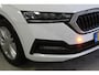 Skoda Octavia Combi 1.0 e-TSI Ambition | TREKHAAK | CLIMA | 16'LMV | CRUISE | NAVIGATIE | PDC-A | CARPLAY | DAB-RAD |