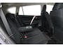 Toyota RAV4 2.0 VVT-i Style 4WD | Trekhaak | Navigatie | Keyless | Cruise Control | Clima | Elektrische achterklep | Parkeersensoren achter | Camera | 18 inch