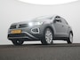 Volkswagen T-Roc 1.5 TSI Oranje Edition Automaat - LED - Navigatie - ACC - Camera