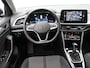 Volkswagen T-Roc 1.5 TSI Oranje Edition Automaat - LED - Navigatie - ACC - Camera