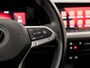 Volkswagen Golf 1.0 TSI Sport (APPLE CARPLAY, GROOT NAVI, SFEERVERLICHTING, KEYLESS, PARKEERSENSOREN, SPORTSTOELEN, LM VELGEN, GETINT GLAS, NIEUWSTAAT)