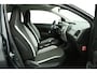 Toyota Aygo 1.0 VVT-i x-play | Airco | Achteruitrijcamera | Bluetooth | Centrale vergrendeling |