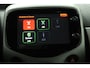 Toyota Aygo 1.0 VVT-i x-play | Airco | Achteruitrijcamera | Bluetooth | Centrale vergrendeling |