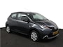 Toyota Aygo 1.0 VVT-i x-play | Airco | Achteruitrijcamera | Bluetooth | Centrale vergrendeling |