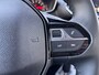 Peugeot 208 Style | 6 airbags (adaptieve front-, zij- en window-airbags) | Airconditioning | Cruise control met instelbare snelheidsbegrenzer