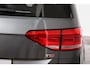 Volkswagen Touran 1.4 TSI Highline, 7-Persoons, Trekhaak, Bluetooth, Navigatie