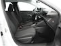 Peugeot 208 Style | Dashboard en deurpanelen in kunststof met carboneffect | Ecoled koplampen | Elektrisch verstelbare en verwarmbare buitenspiegels