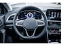 Volkswagen T-Roc Life Edition Inclusief €2000,- inruilvoordeel | 'App-Connect' draadloze smartphone integratie | 'App-Connect' smartphone integratie | Afstandscontrolesysteem (Front Assist)