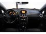 Opel Corsa 1.2-16V Design Edition | Incl. 12 maanden garantie | Climate control | Cruise control | Elektrische ramen voor | Mistlampen | Centrale vergrendeling | Lichtmetalen velgen 15'' |