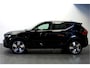 Volvo XC40 1.5 T5 Plug-in Hybrid 193kW/262pk DCT7 Ultimate Bright FACELIFT! PANORAMADAK + HARMAN/KARDON + ADAPT.CRUISE + PILOT ASSIST + NAVI SENSUS + BLIS + LANE ASSIST + EL.STOELEN + STOEL-&STUURVERWARMING + CAMERA + KEYLESS + PARKSENSOREN V&A + 20” LM-VELGEN!!