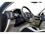 Volvo XC40 1.5 T5 Plug-in Hybrid 193kW/262pk DCT7 Ultimate Bright FACELIFT! PANORAMADAK + HARMAN/KARDON + ADAPT.CRUISE + PILOT ASSIST + NAVI SENSUS + BLIS + LANE ASSIST + EL.STOELEN + STOEL-&STUURVERWARMING + CAMERA + KEYLESS + PARKSENSOREN V&A + 20” LM-VELGEN!!