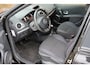 Renault Clio Estate 1.2 TCE 101pk Dynamique | NL-auto | Airco | Cruise control | Lichtmetalen velgen | Centr. Deurvergr. | Elek. ramen | Dakrails | Radio | Trekhaak |