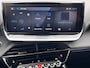 Peugeot 2008 Hybrid 145 GT / Nieuw, veel voordeel / tot 8 jaar Garantie / Elektr. schuifdak en bestuurdersstoel / Stoelverwarming / Camera 360° / Adapt. CC / Navi / Apple Carplay Android / 17" LM wielen / ook in grijs leverbaar